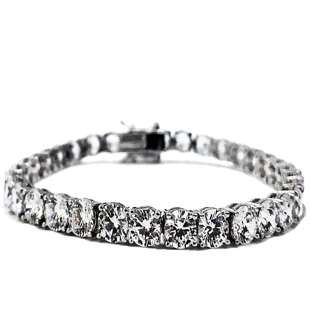 Silver and cubic Zirconia tennis bracelet.